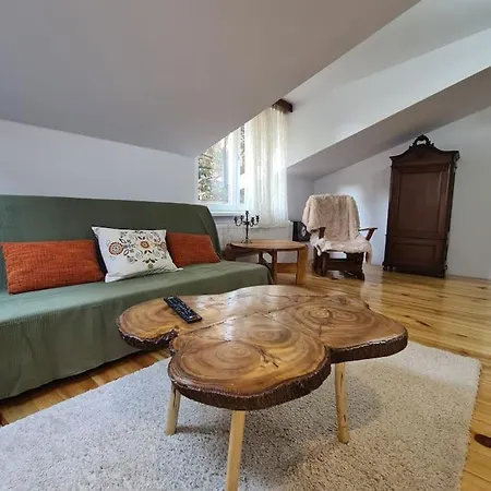 Mansarda Boema, Gradina De Basm Vakantiehuis